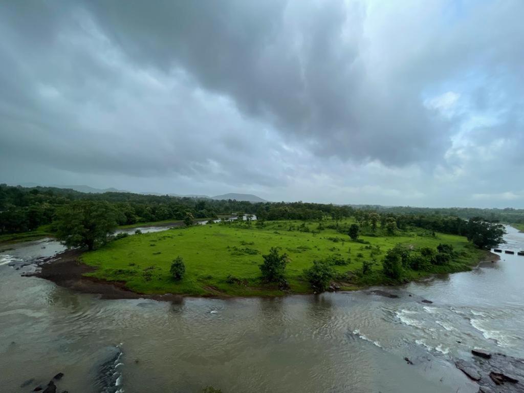 Karjat Villa Eksteriør bilde