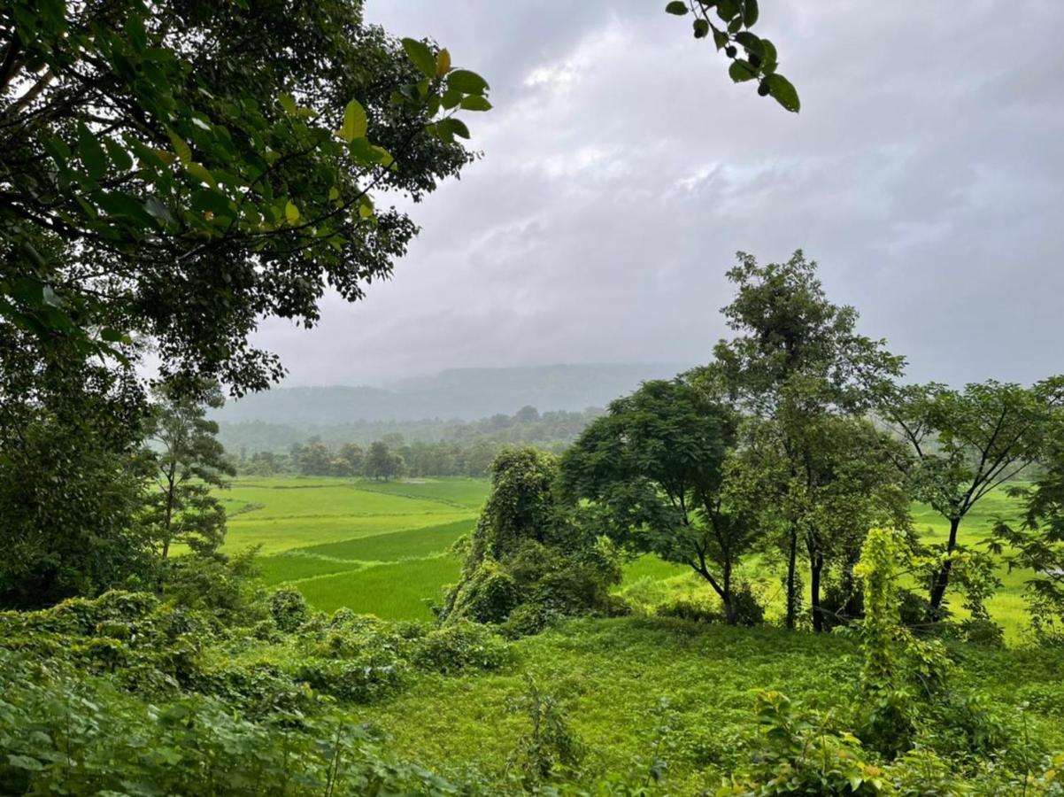 Karjat Villa Eksteriør bilde